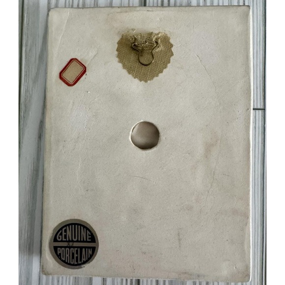 2 Vintage Porcelain Hummel Inspired Boy Girl Kids 3D Handpainted Wall Plaques - Picture 8 of 8